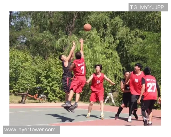 武汉足球队在挑战赛中的团队配合分析与表现评估