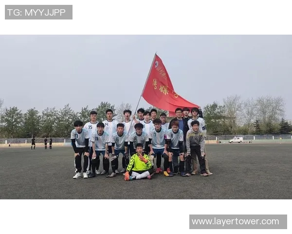 杭州足球队荣登全国足球团队协作排行榜第十名展现团队精神与实力